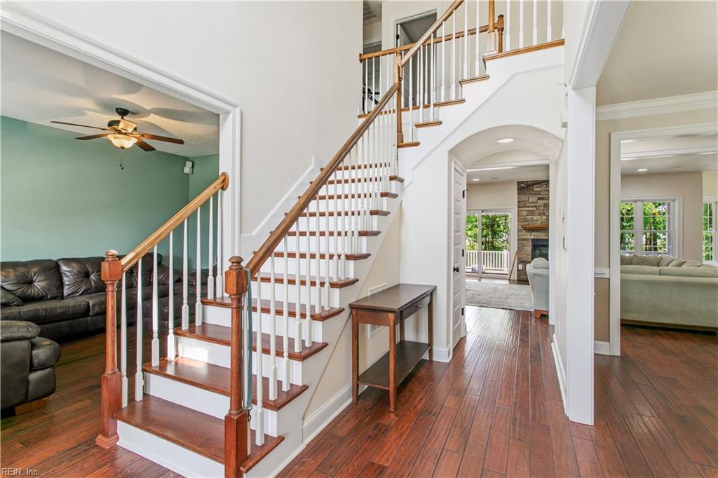 1716 Mount Airy CT