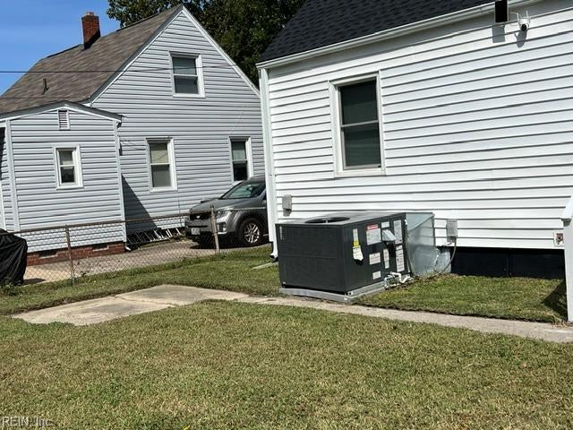 32 W. Southampton AVE