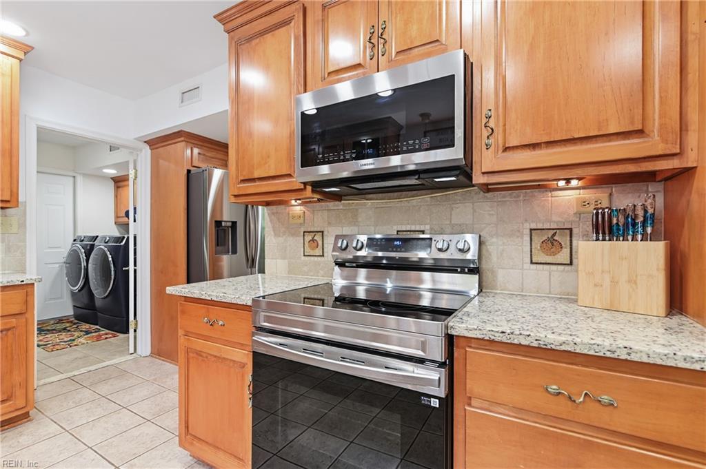 3208 Blue Ridge CT