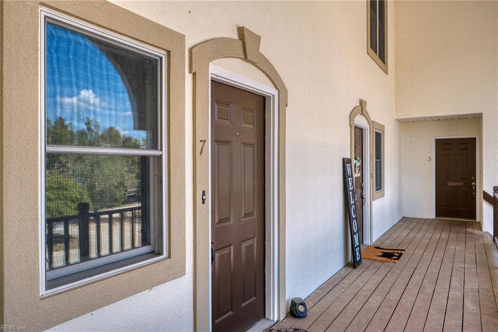 7 Gardner Point DR