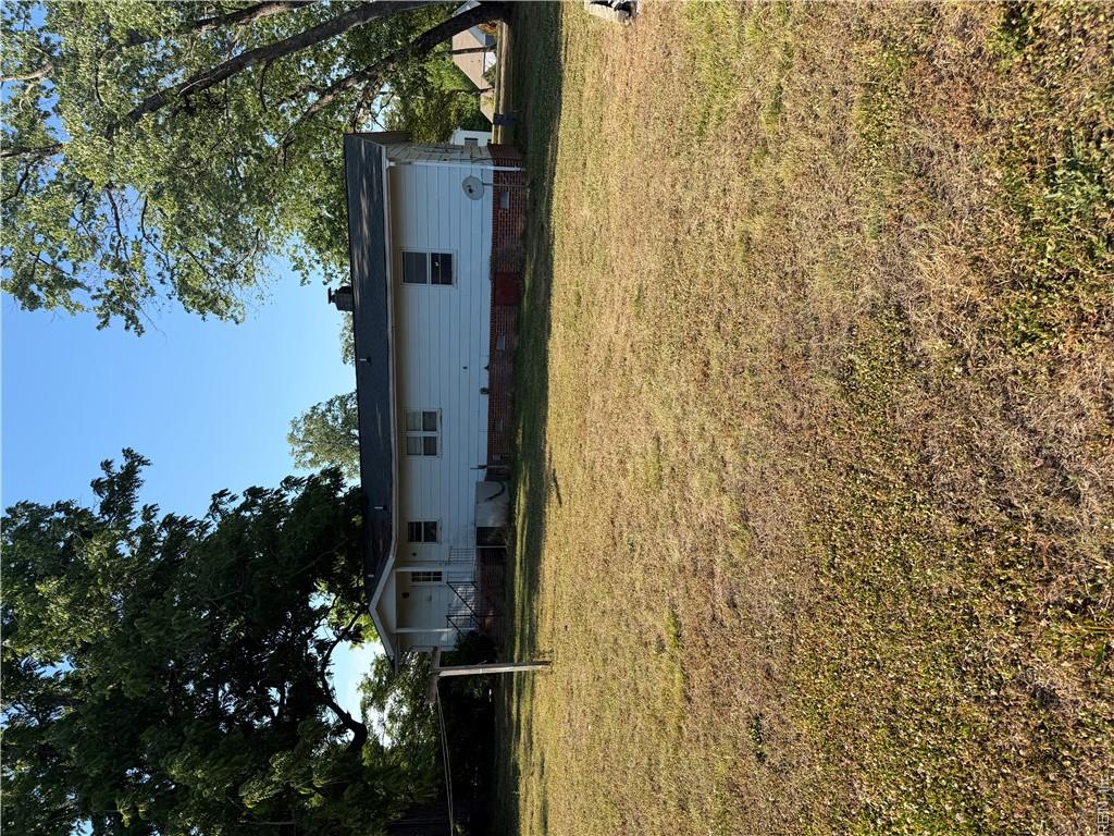 6748 Calhoun ST