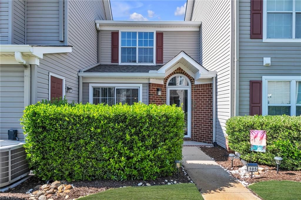 3856 Lasalle DR 105