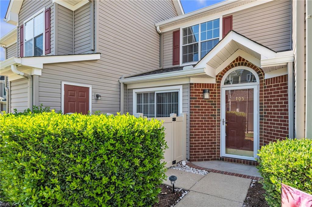 3856 Lasalle DR 105