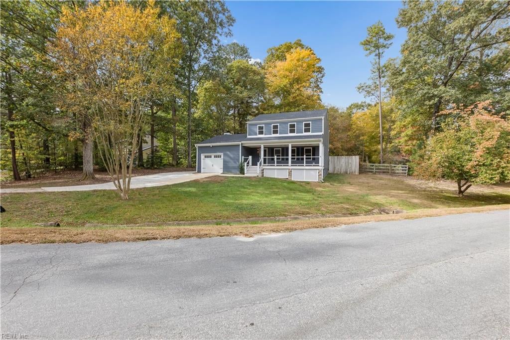103 Chapel Hill LN