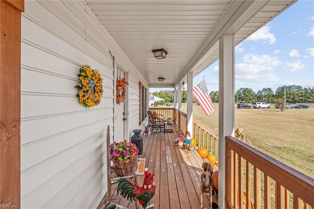 685 Lake Meade DR