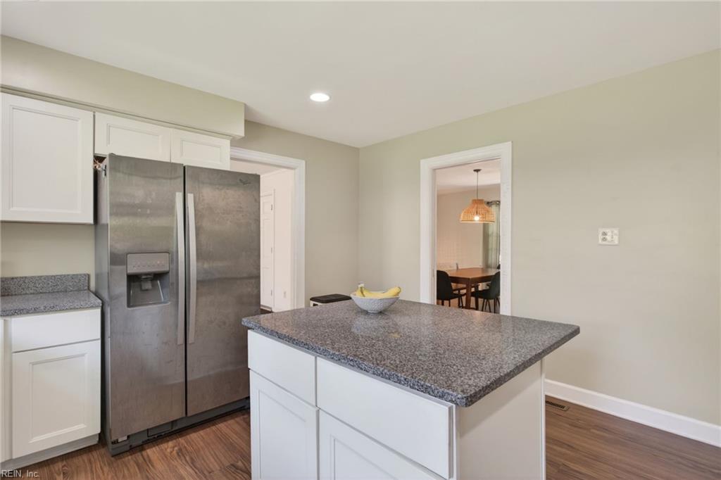 2321 Bidgood DR