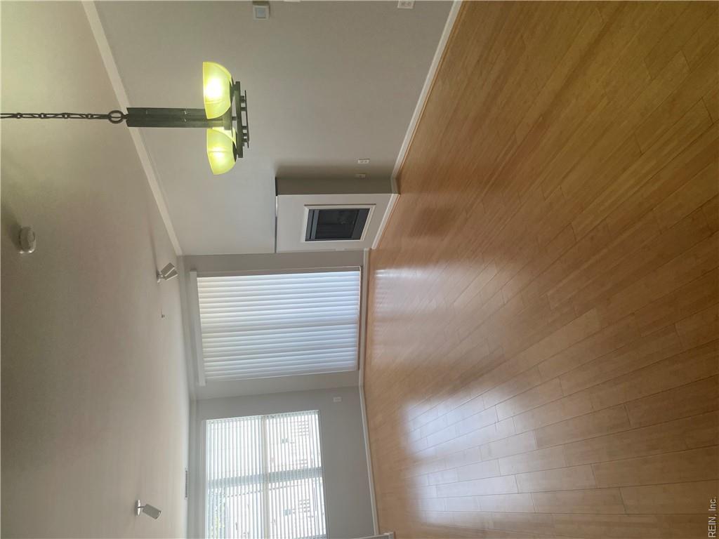 249 W Freemason ST 405