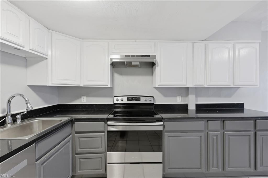 3670 Ship Chandlers WHRF