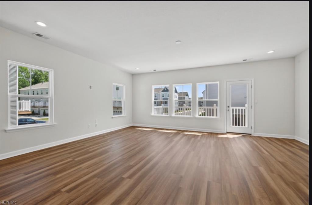 1001 Serene RD 103