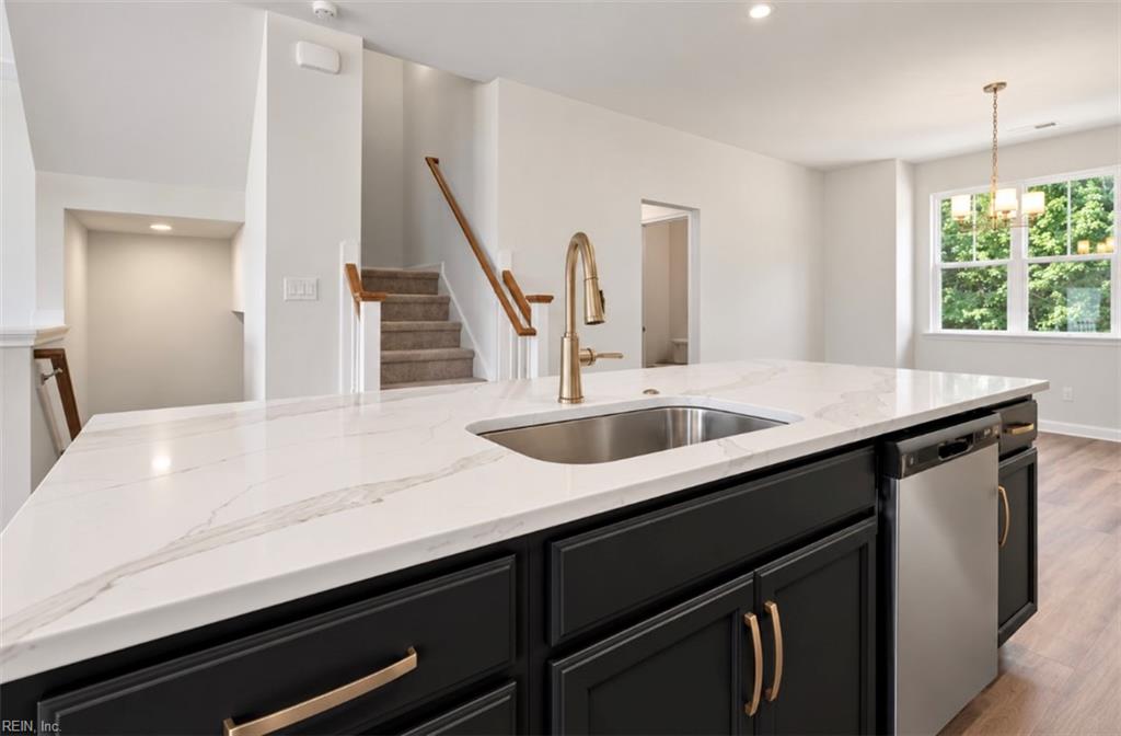 1001 Serene RD 103