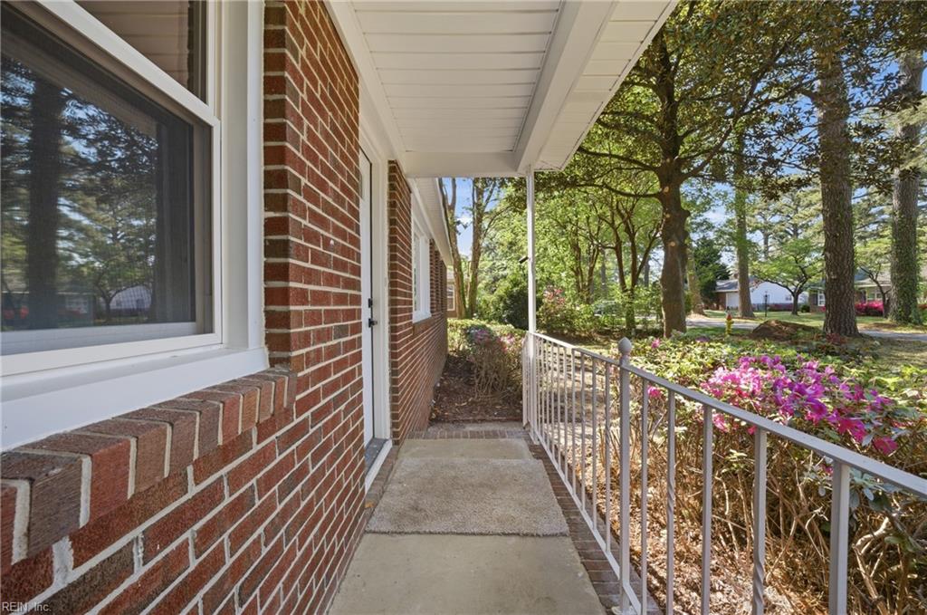 6149 Edison AVE