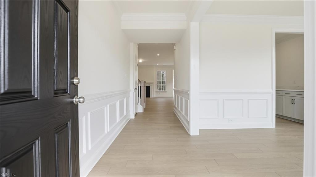 2114 Wentworth XING