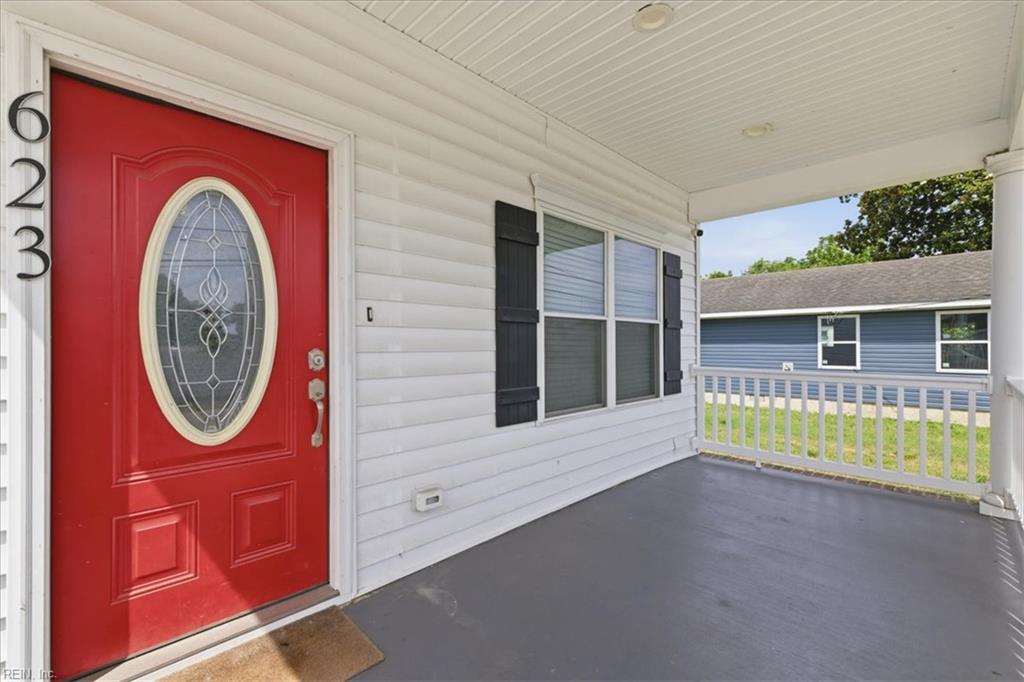 623 Greenlawn AVE
