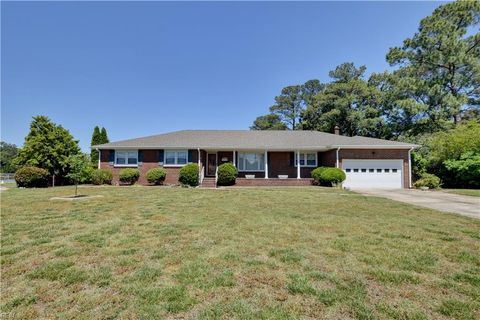 4102 Chowan AVE Chesapeake VA 23325