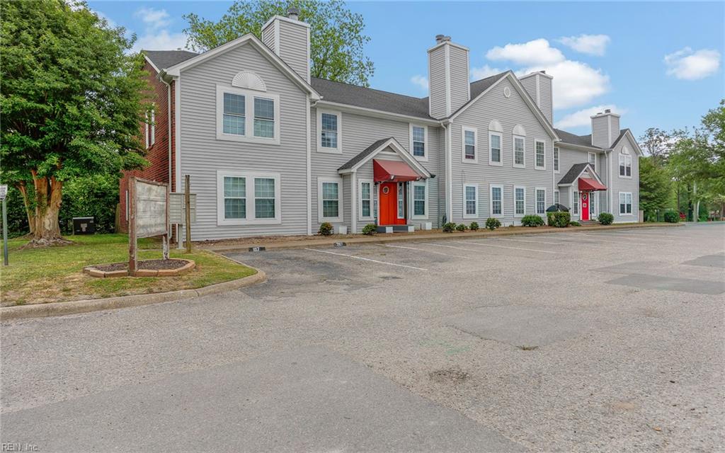 357 Fort Worth AVE 108