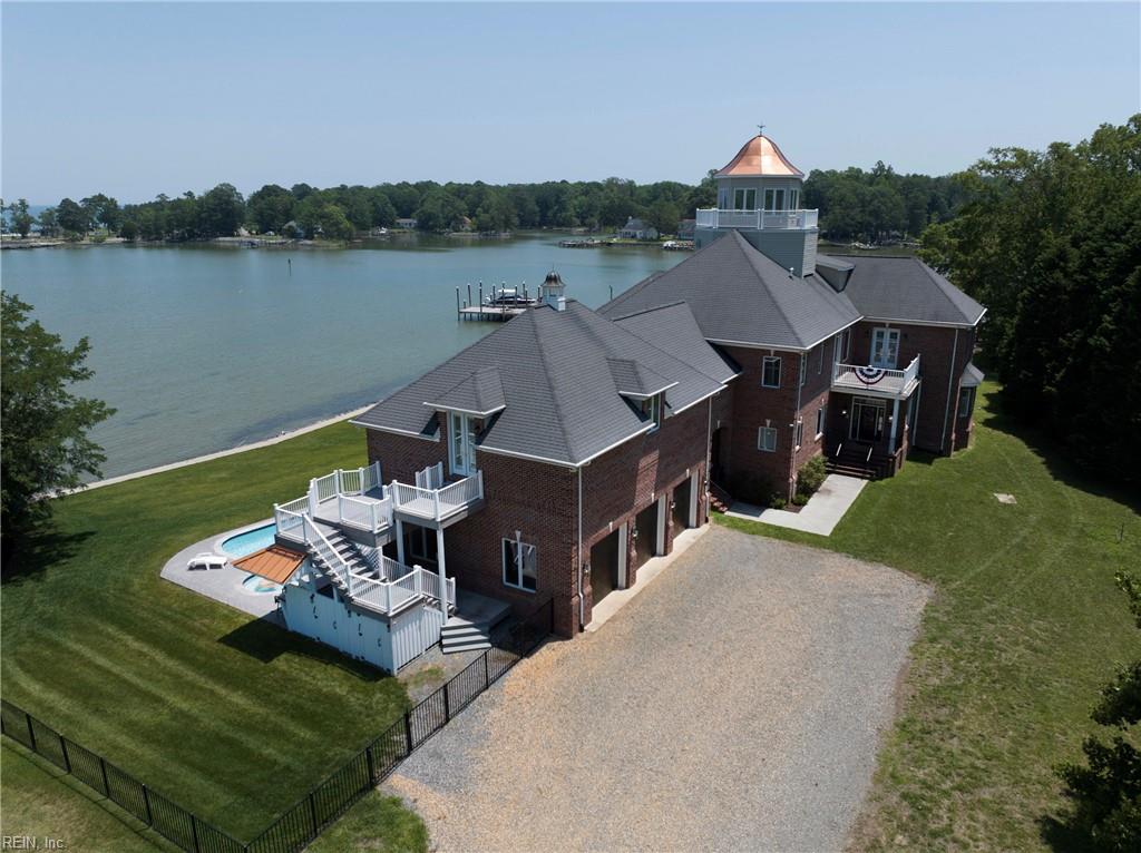 2106 Clarketown Road