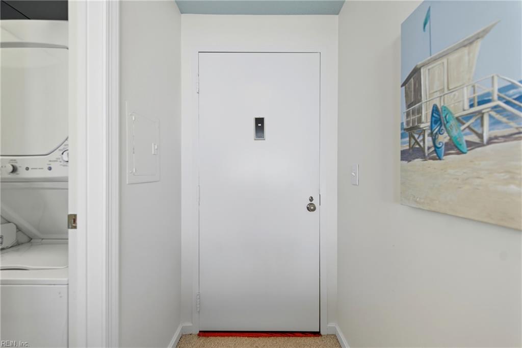 4004 Atlantic AVE 707