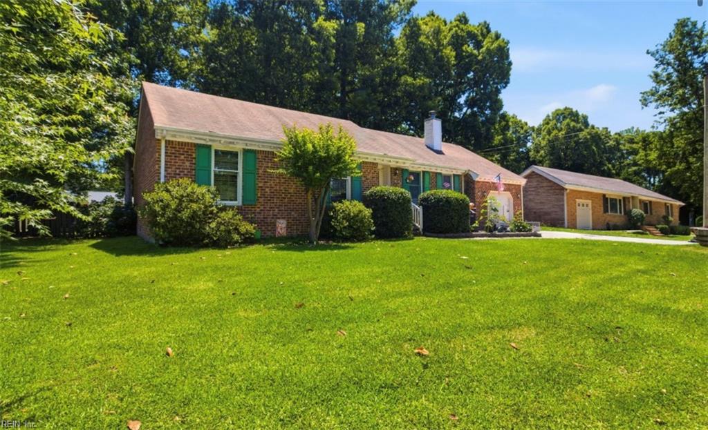 633 Rock DR