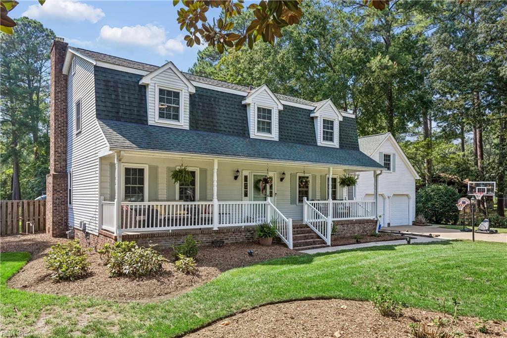 7 Bessies Landing DR
