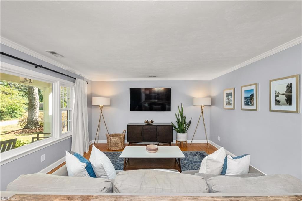 1417 Franklin DR