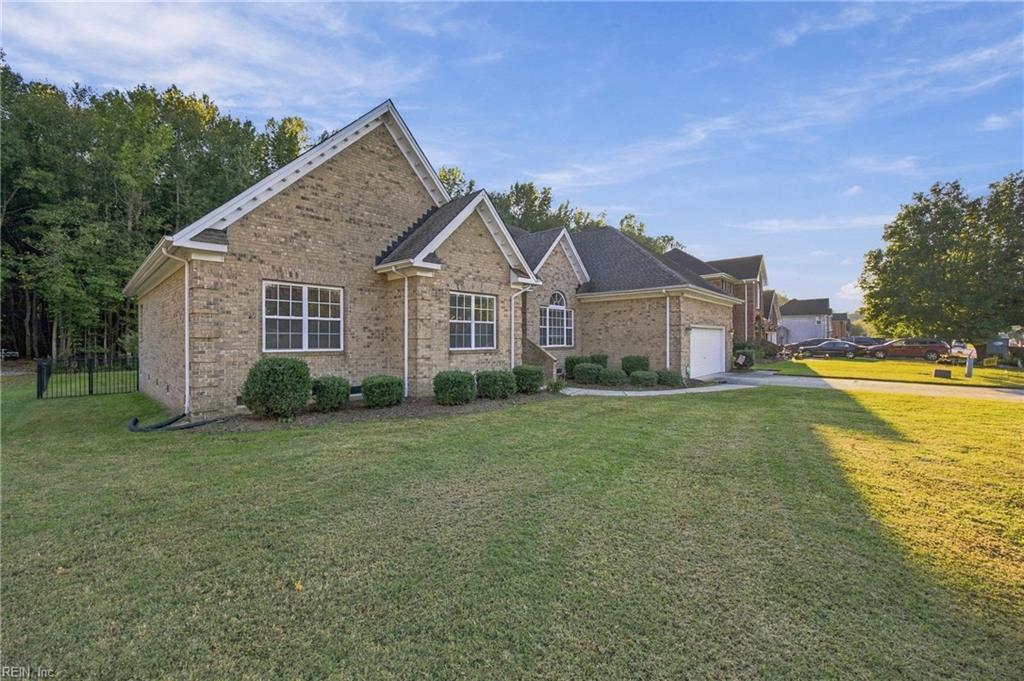 1103 Old Vintage RD