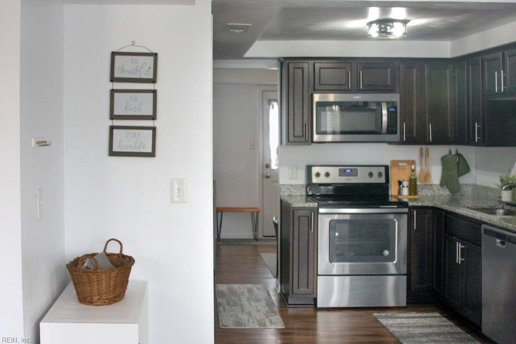 3708 Singing Wood TRL