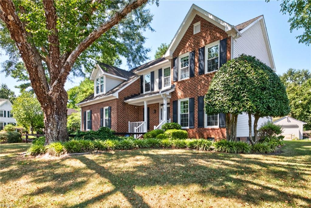 228 Country Club BLVD