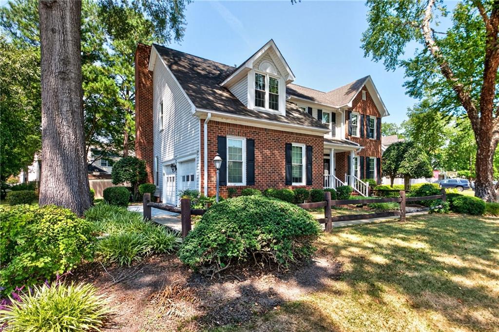 228 Country Club BLVD