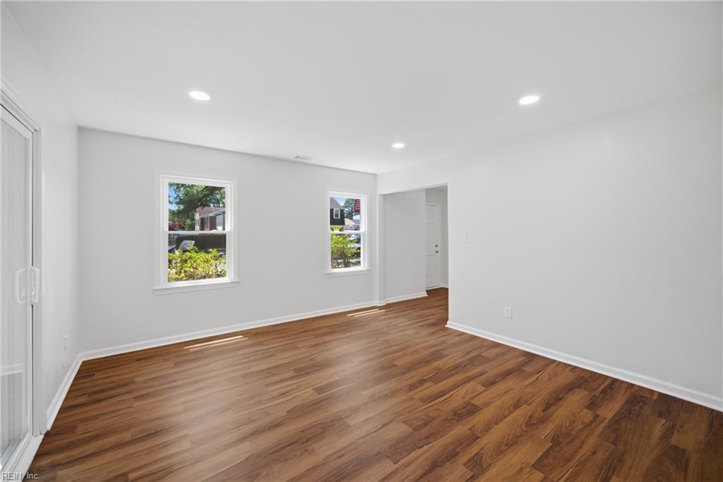 3401 Wheatfield CT