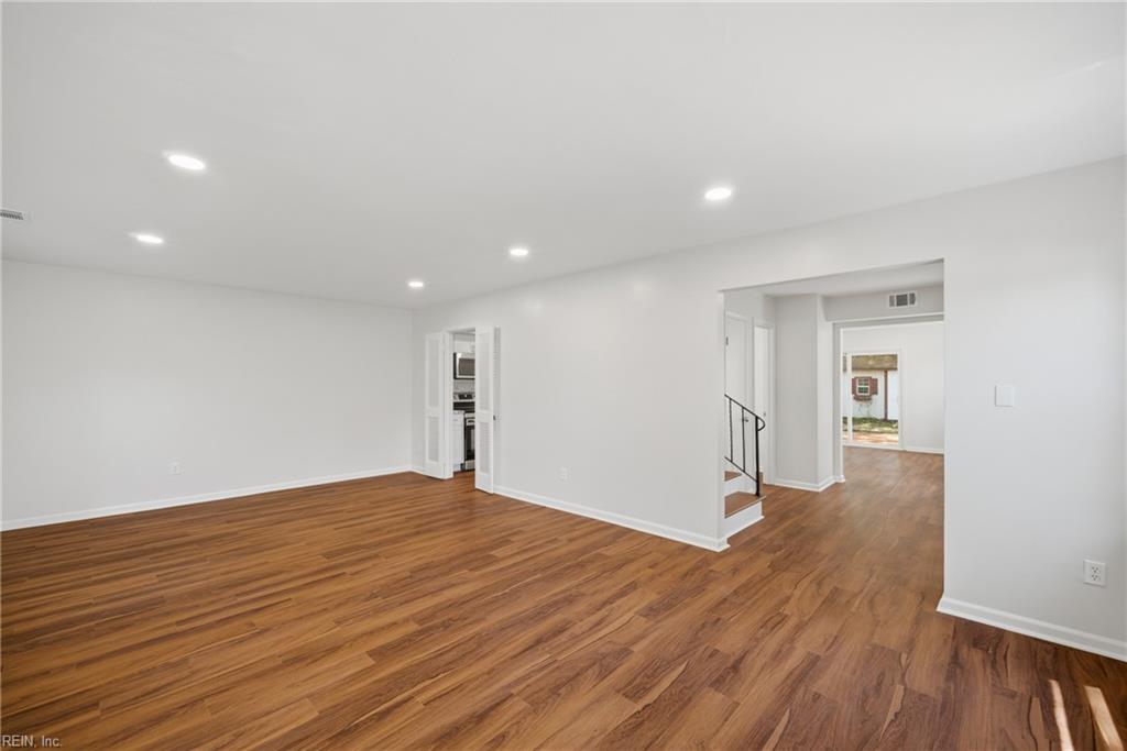 3401 Wheatfield CT