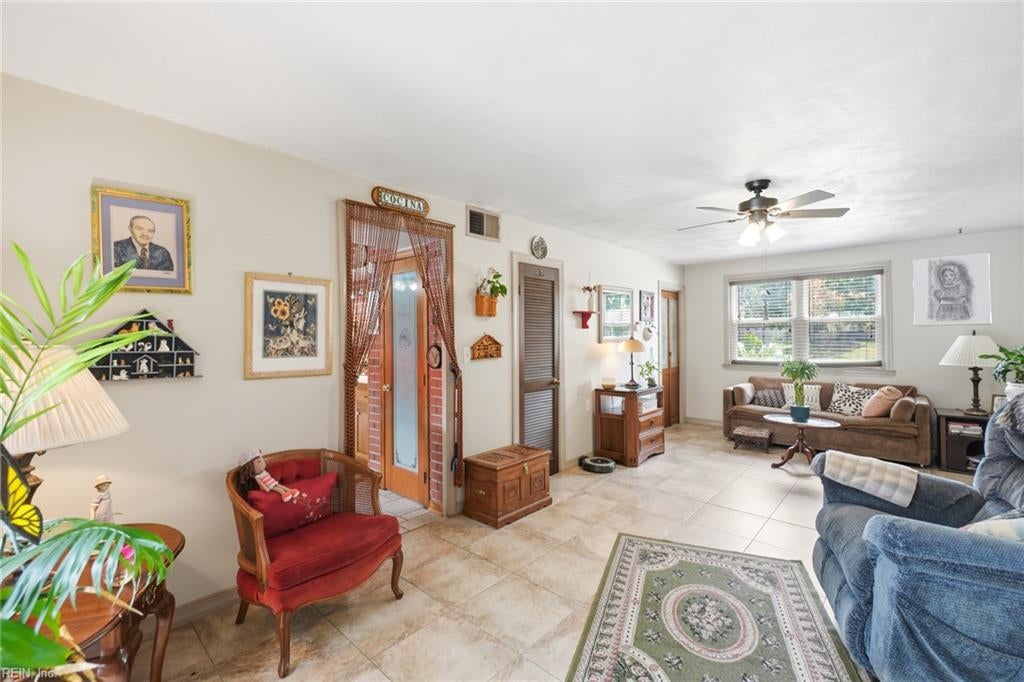 4216 Westchester CIR