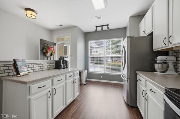 4568 Plumstead DR