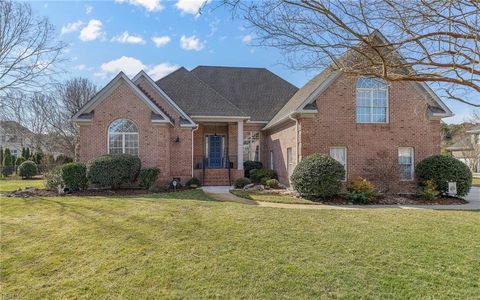 1632 Falls Brook RN Chesapeake VA 23322