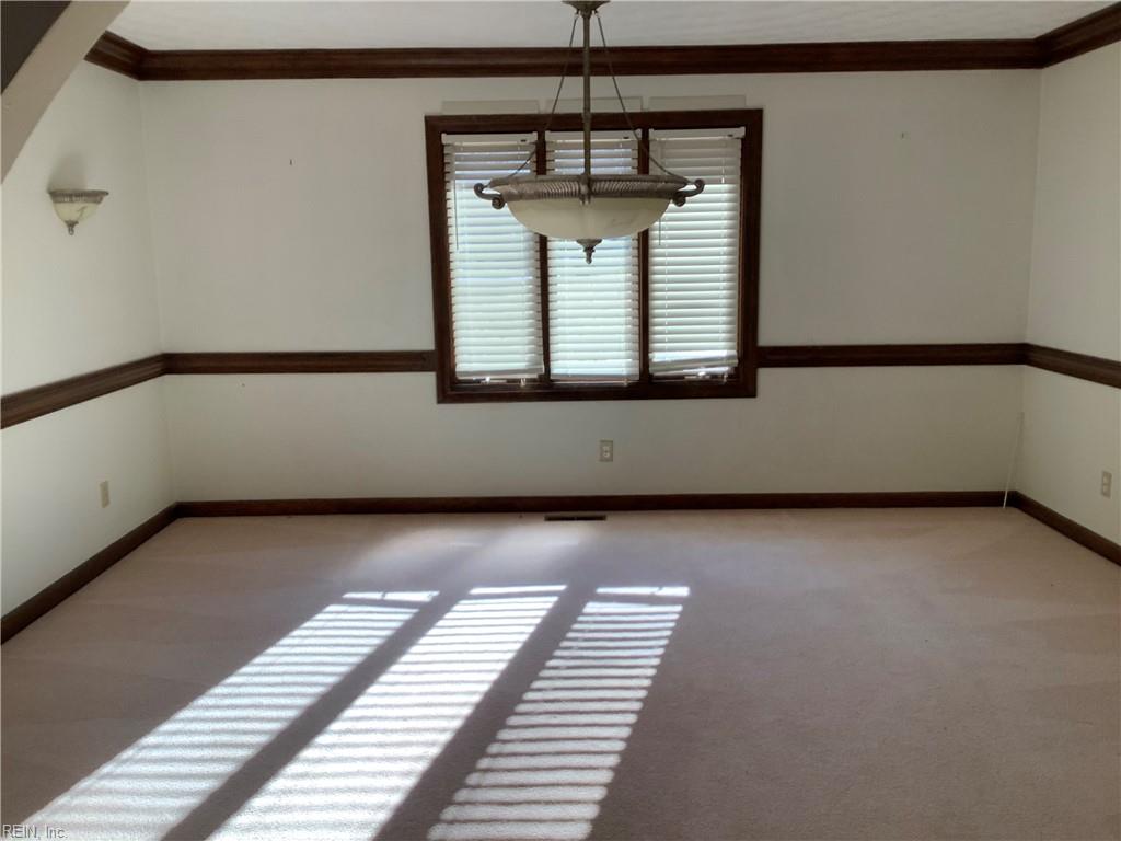 2200 Windward Shore DR