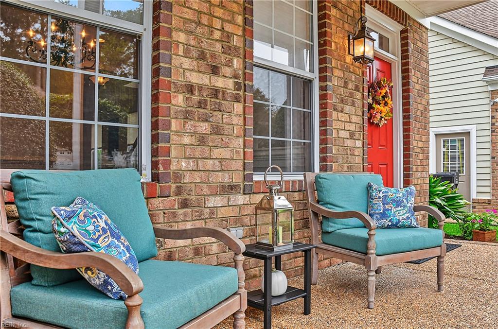 2909 Charisma CT