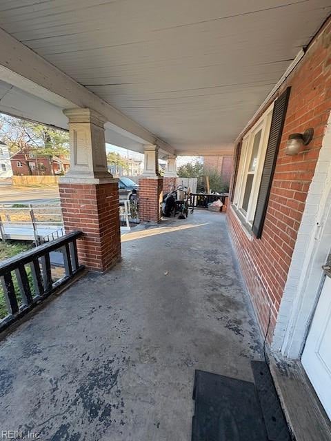 1412 Elm AVE