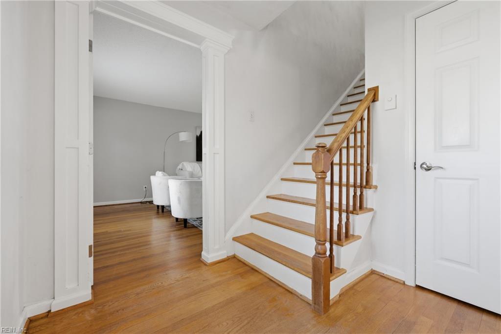 208 Great Hall CT