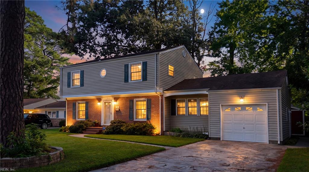 208 Great Hall CT