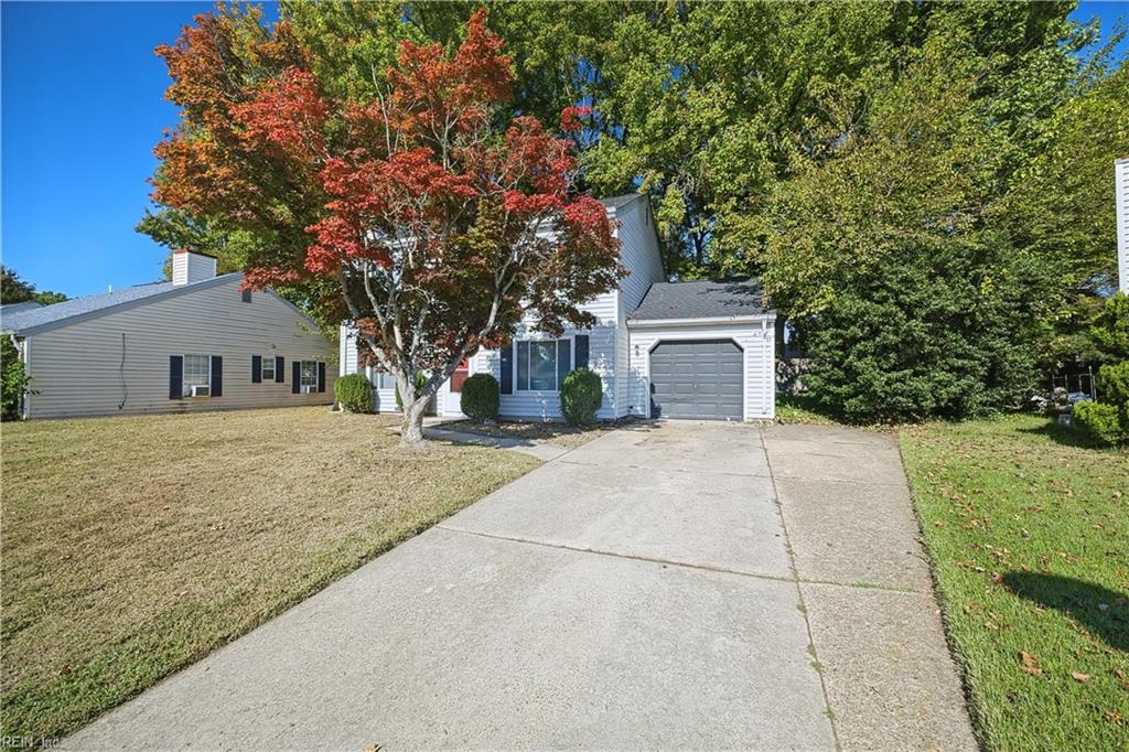 11 Eastbriar CT