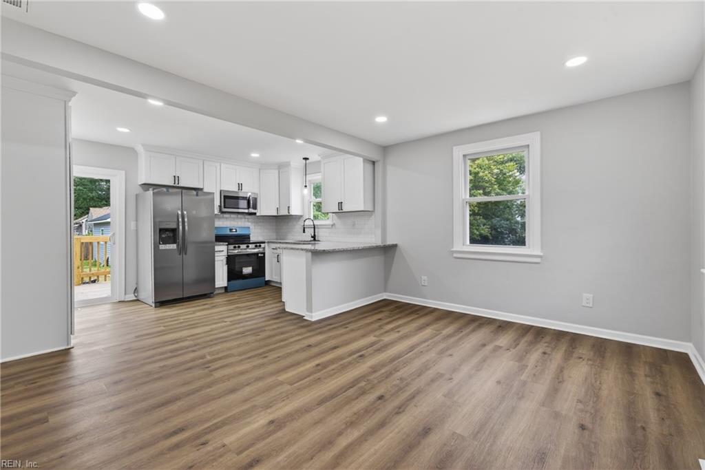 614 Ellen RD