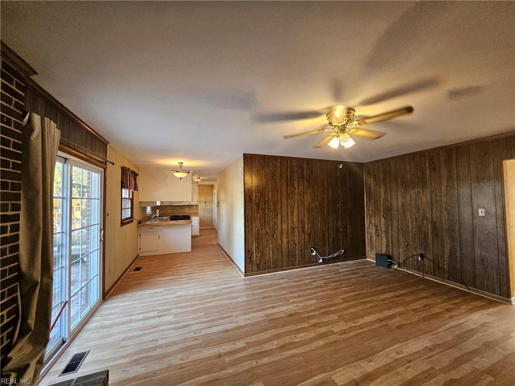 125 Winsome Haven DR