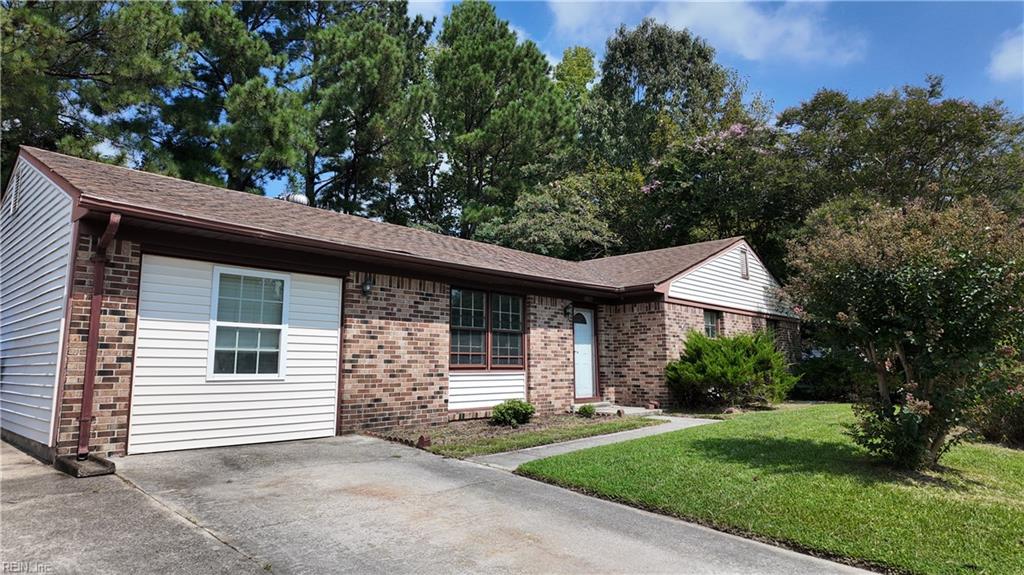 3104 Bangor DR