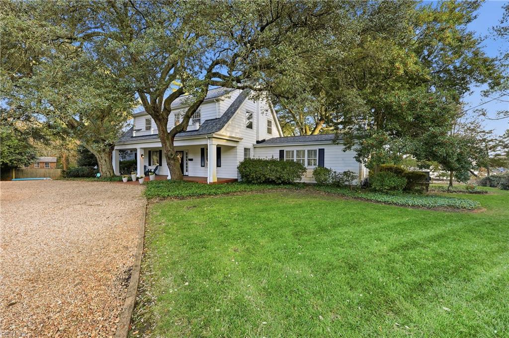 1048 Algonquin RD
