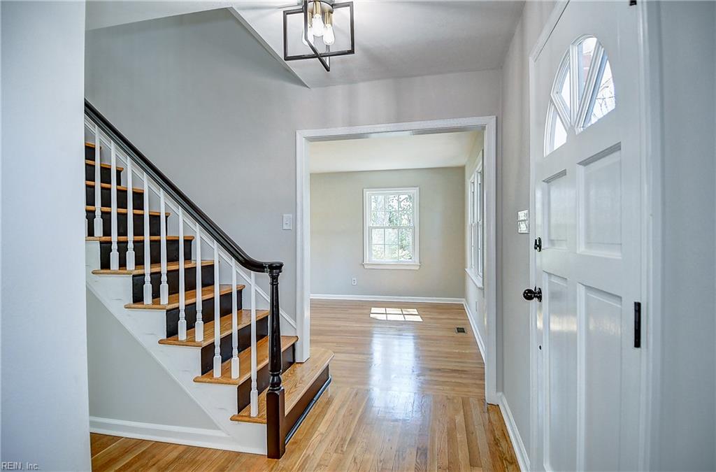 612 Queensgrove CRES