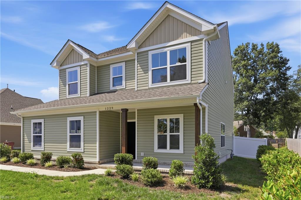1229 Waters RD