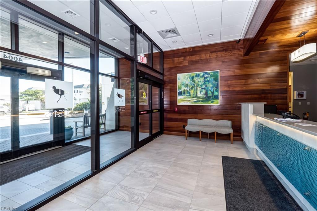 4004 Atlantic AVE PH 3