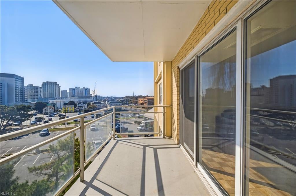 3810 Atlantic AVE 404