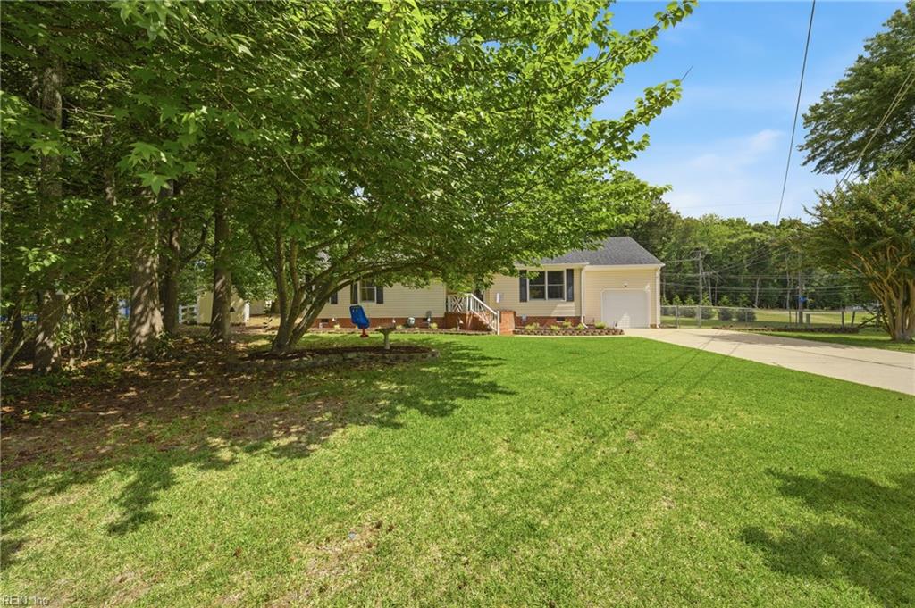 109 Davenport CT