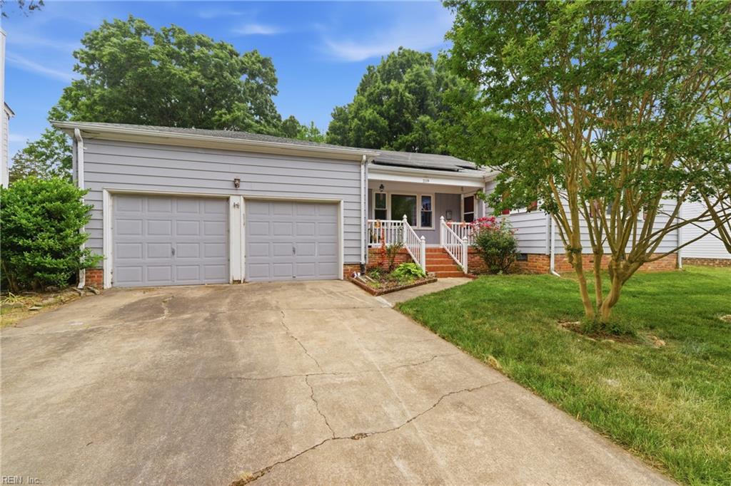 219 Saddler DR