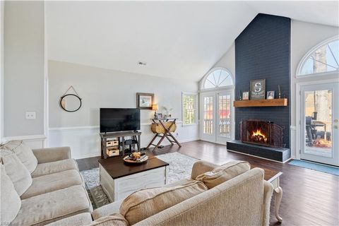 1101 Somerton LN Chesapeake VA 23322